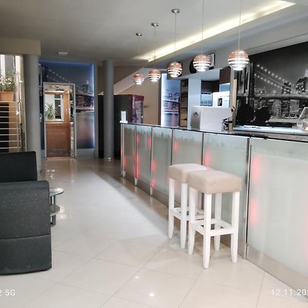 Danita Apartments & Diva Restaurant Bbq&Pool Bar Varna ภายนอก รูปภาพ
