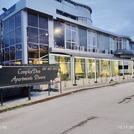Danita Apartments & Diva Restaurant Bbq&Pool Bar Varna ภายนอก รูปภาพ